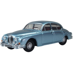 Jaguar Mk2 Opalescent Silver Blue